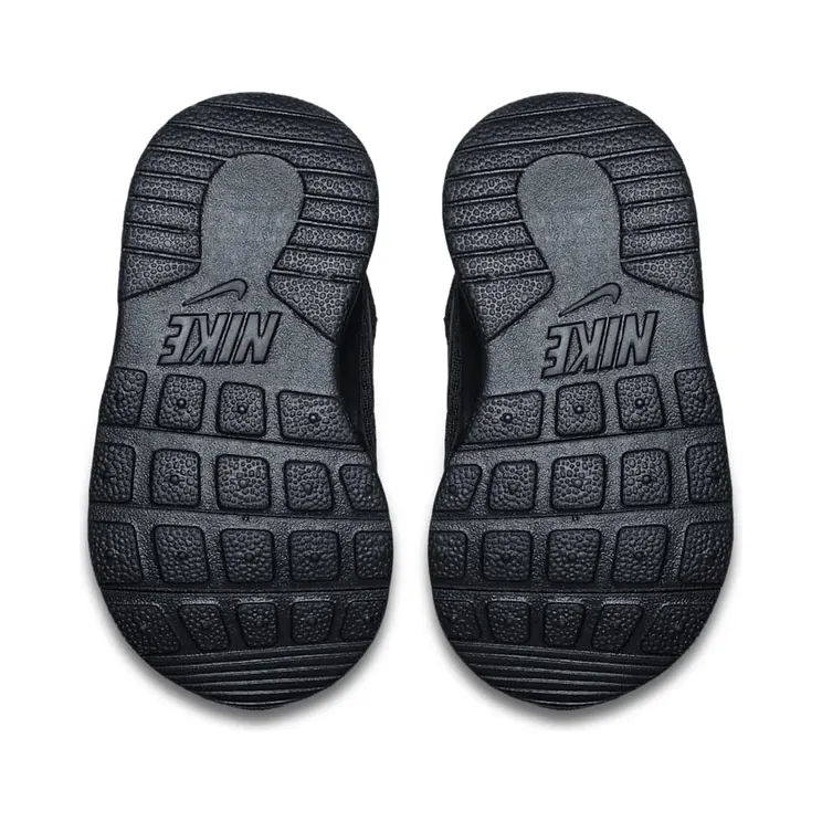 nike-tanjun 818383-001