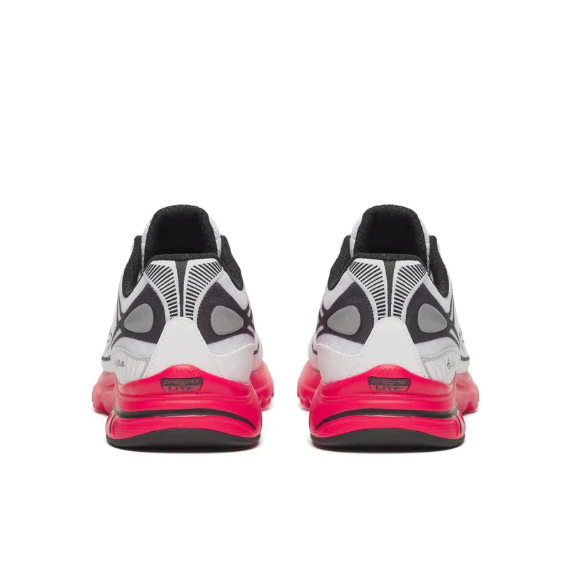 SAUCONY Kinvara 1 “White / Black / Red” (S70917-8)