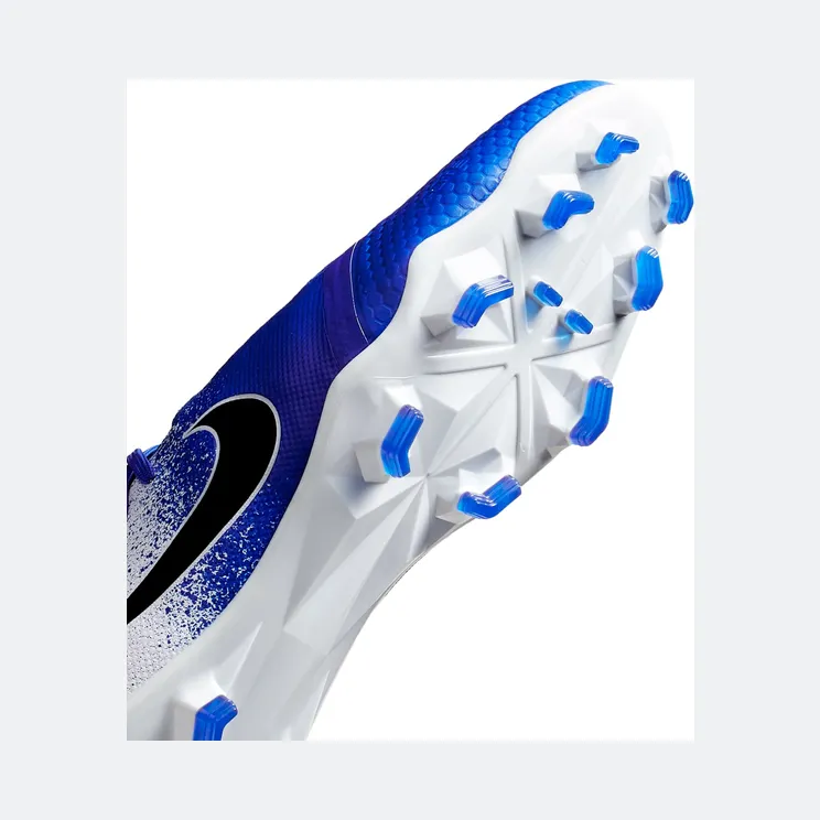 nike-phantom AO8738-104