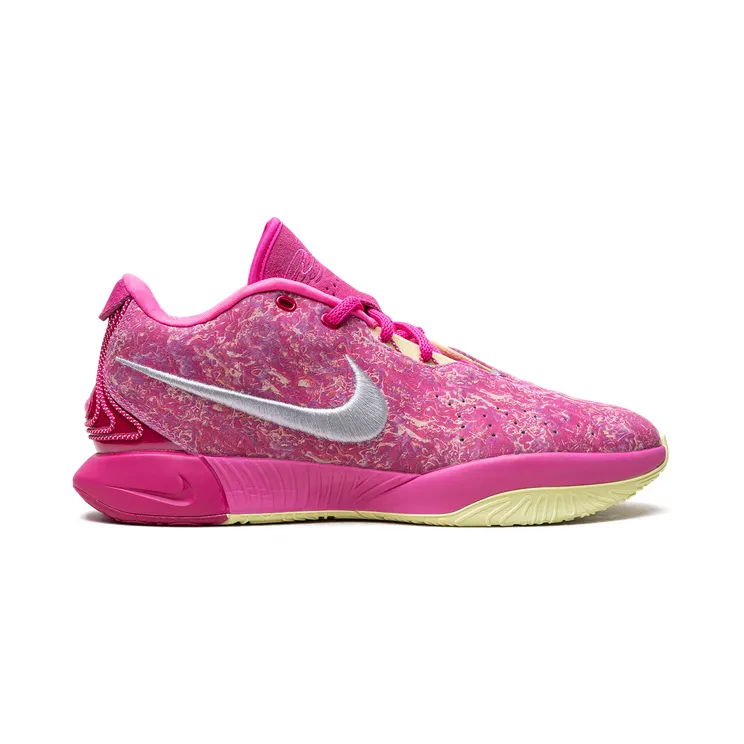 nike-lebron HF0700-900