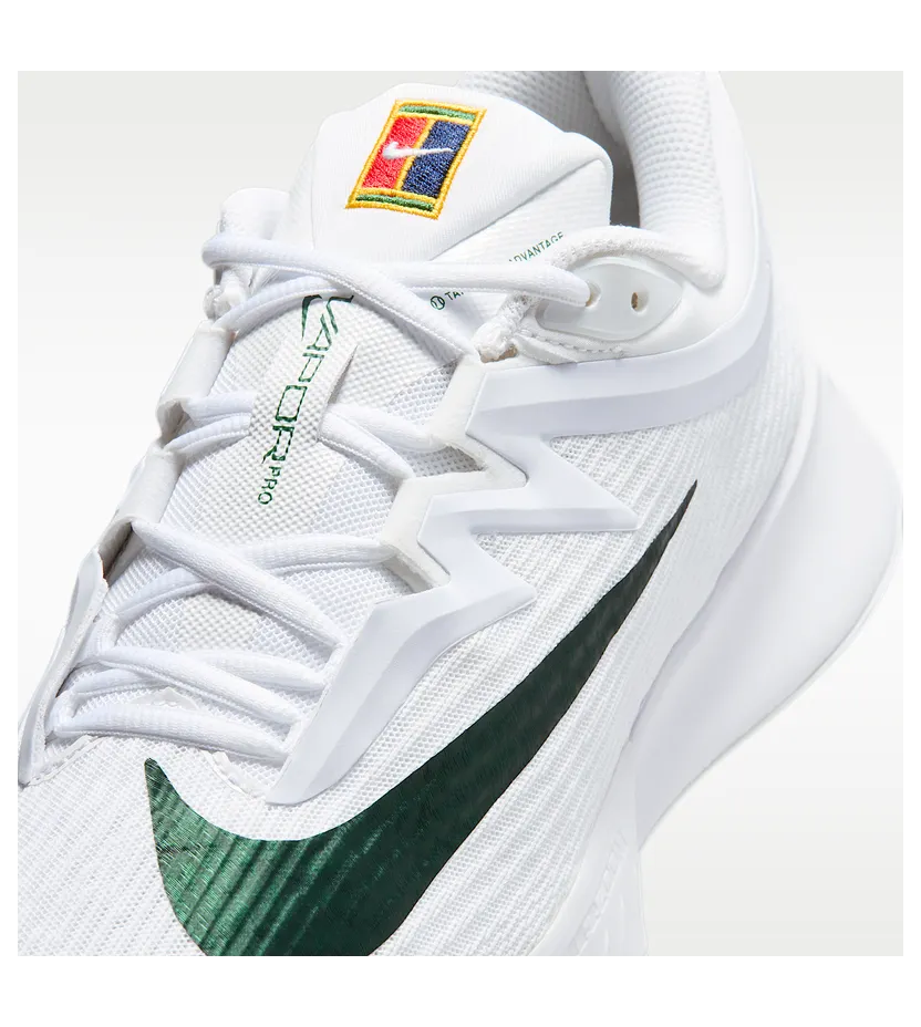 nikecourt IR3543-100