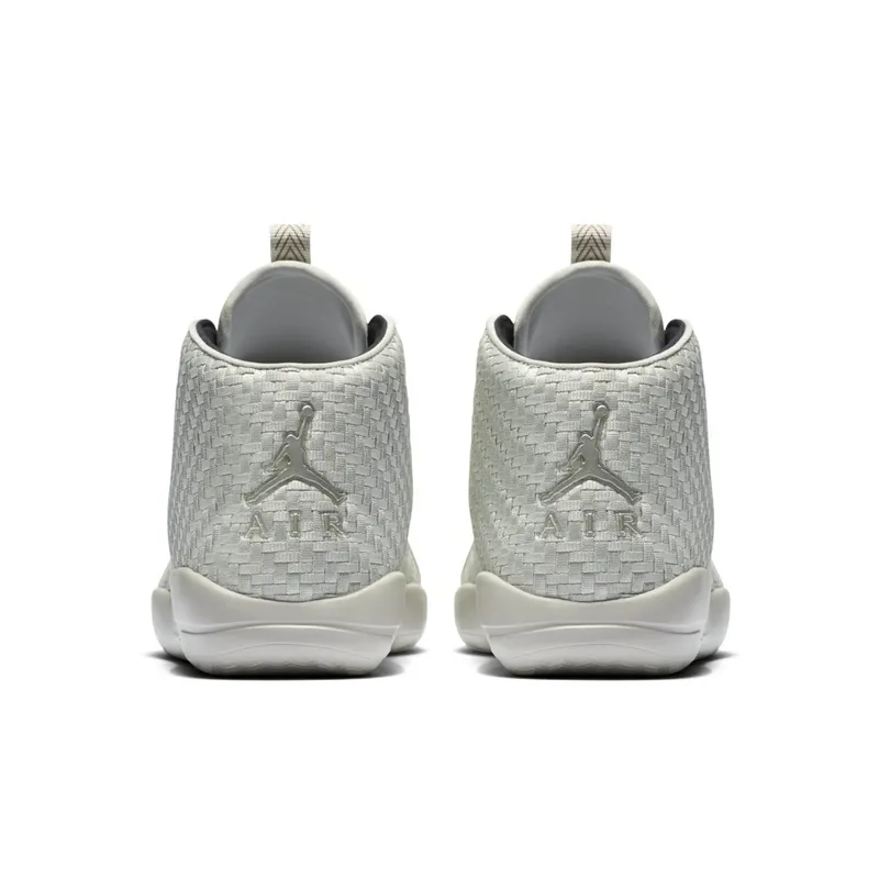Jordan Air Eclipse Chukka Light Bone/Golden Beige-Black Light Bone/Golden Beige-Black (881453-015)