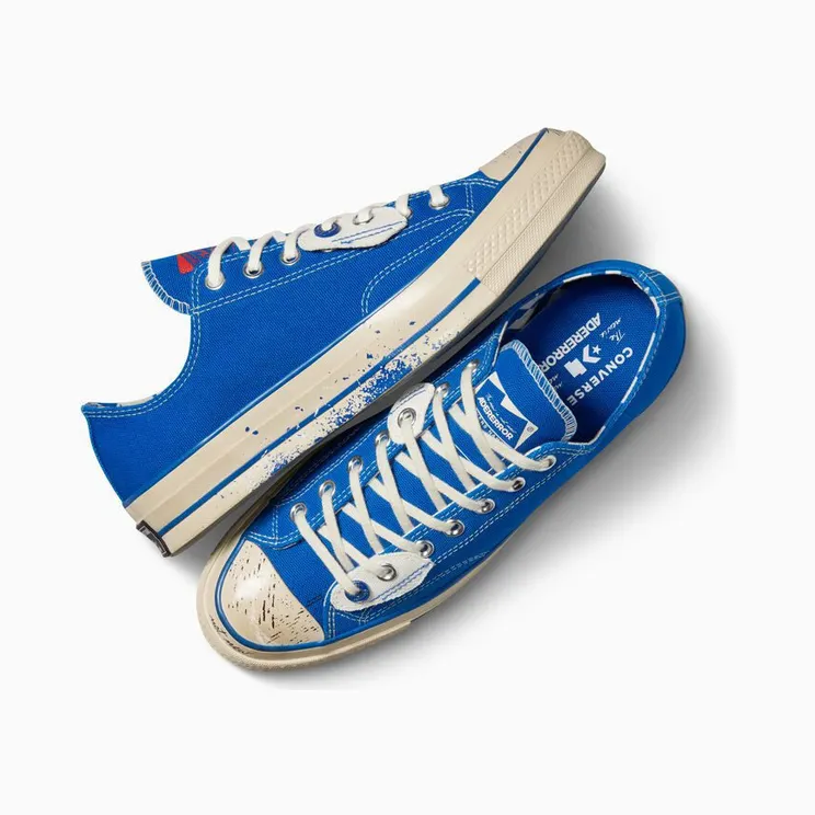 converse-chuck-taylor-all-star A05352C