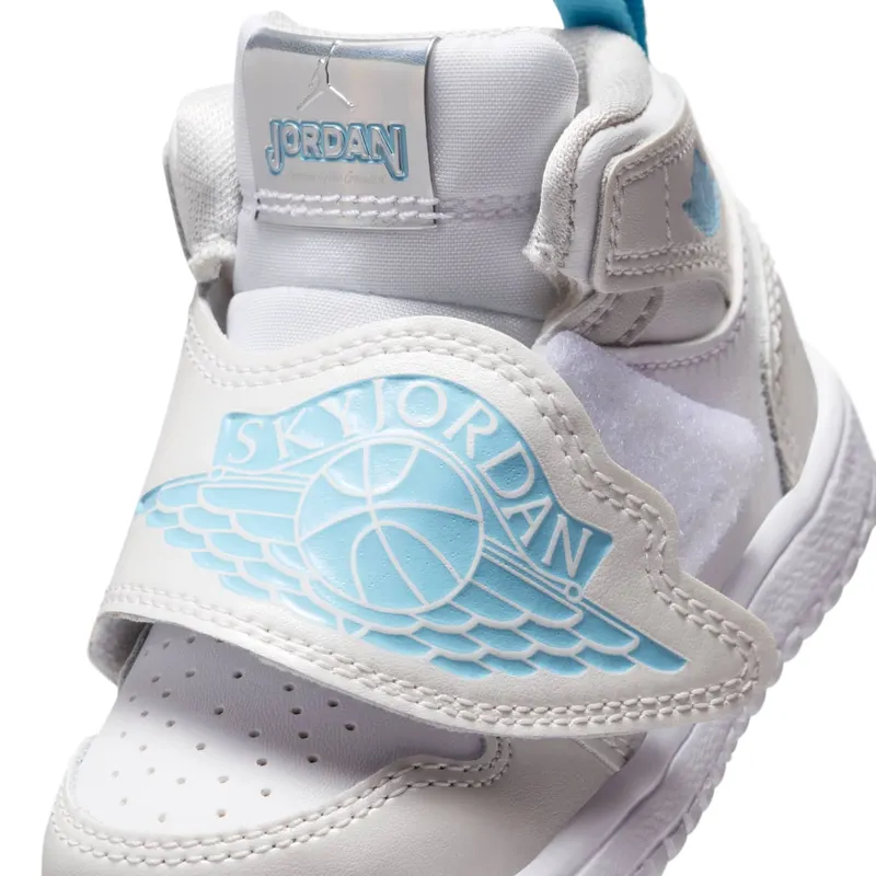 Sky Jordan 1 Grey (HV4766-014)