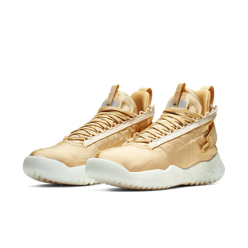 Jordan Proto React Light Cream Light Cream/Black-Club Gold-Sail (BV1654-200)