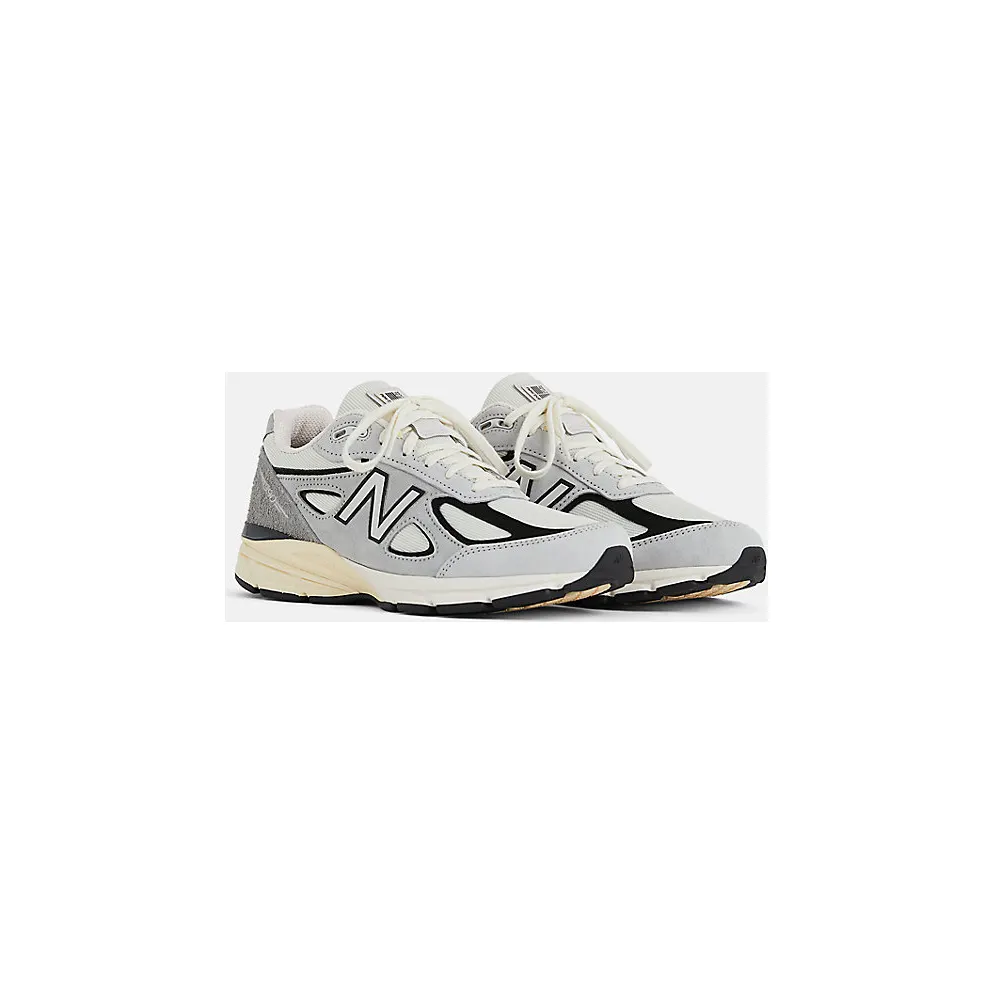 New Balance 990v4 “Made in USA – Grey / Black” (U990TG4)