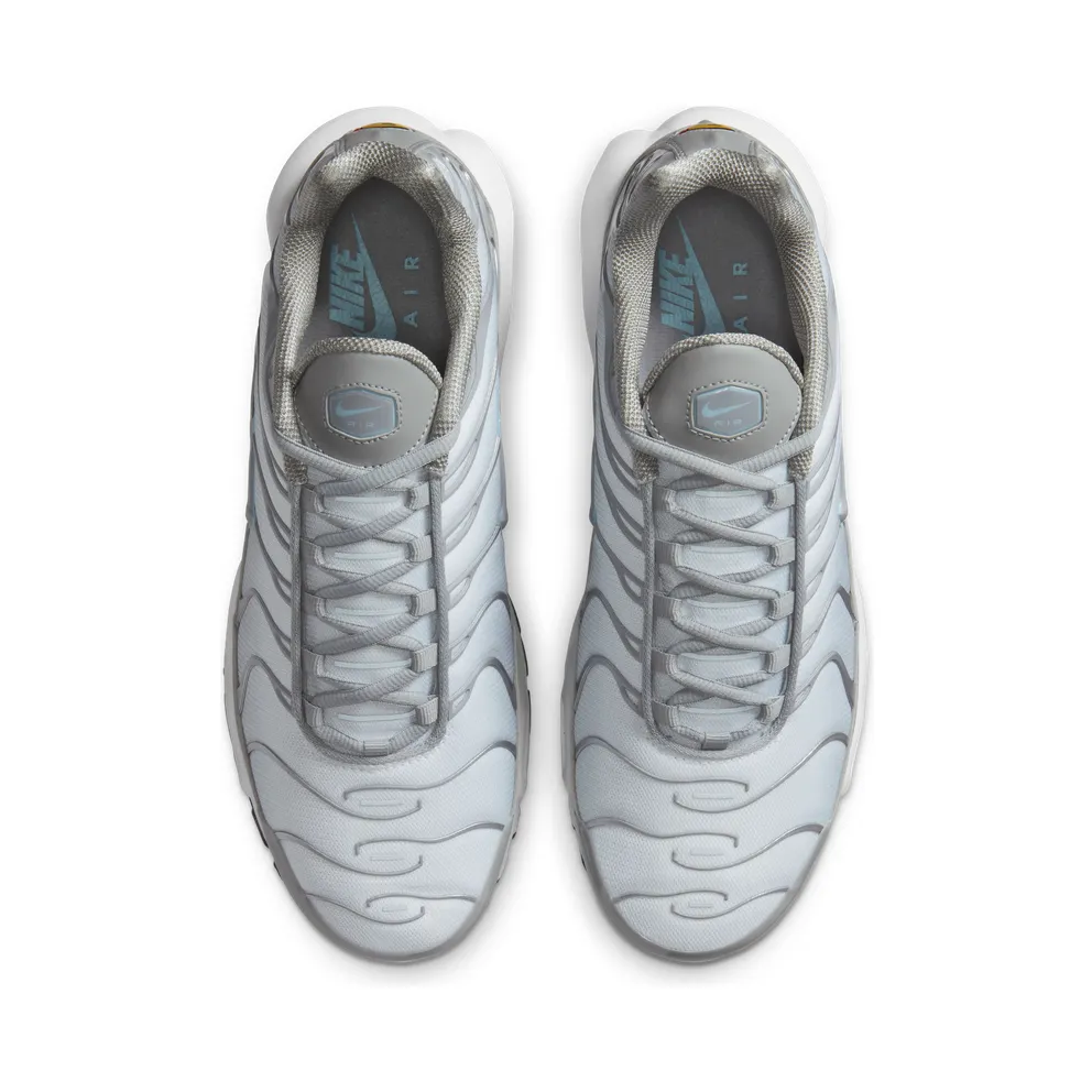 Nike Air Max Plus Light Smoke Grey Glacier Ice Light Smoke Grey/Glacier Ice-Metallic Silver-White (CZ7552-002)