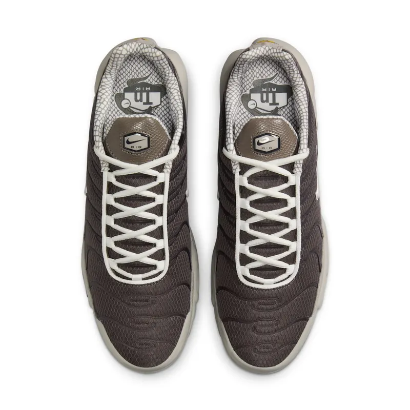 Nike Air Max Plus Year of the Snake (IB7679-200)