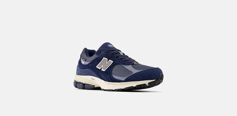 New Balance 2002R Gore-Tex Navy Arctic Grey (M2002RXF)