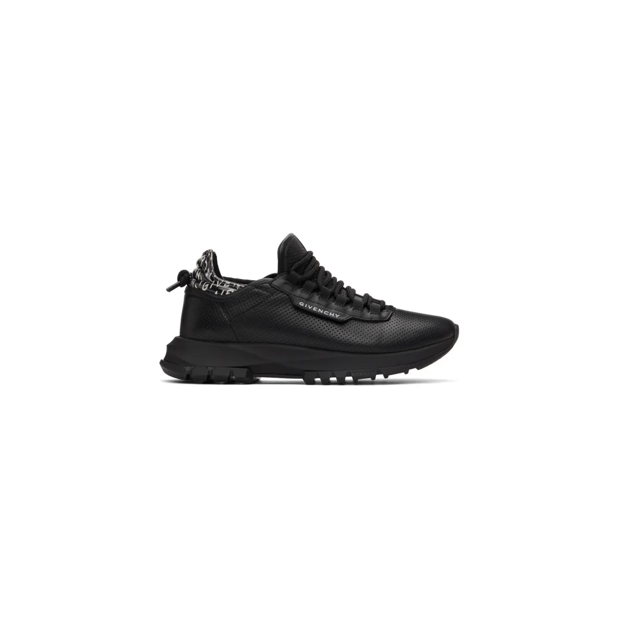 Givenchy Black Spectre Runner Low Sneakers (BH003AH0TW)