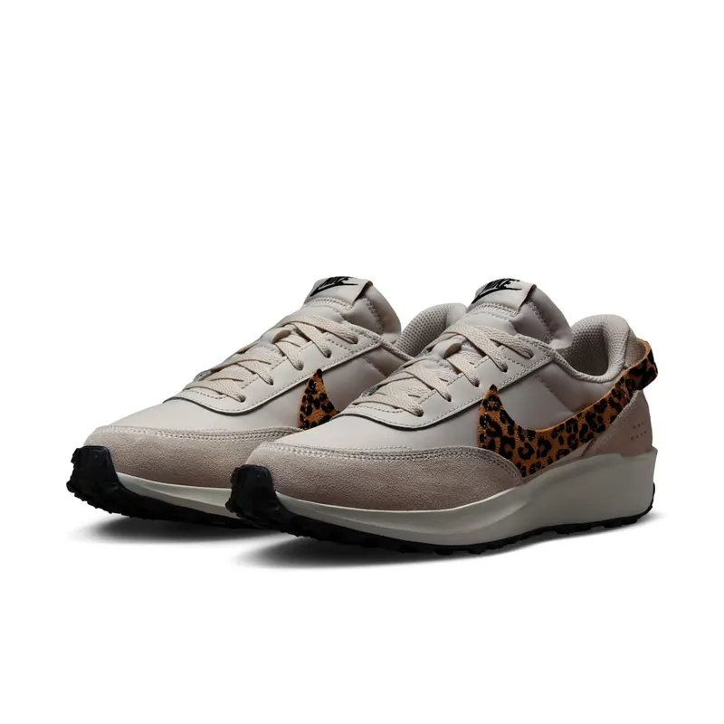 Nike Waffle Debut “Phantom Summit White Black Sesame” (HF1856-001)