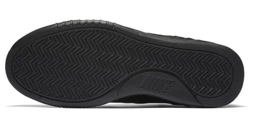 nike-air-tech-challenge 881006-001