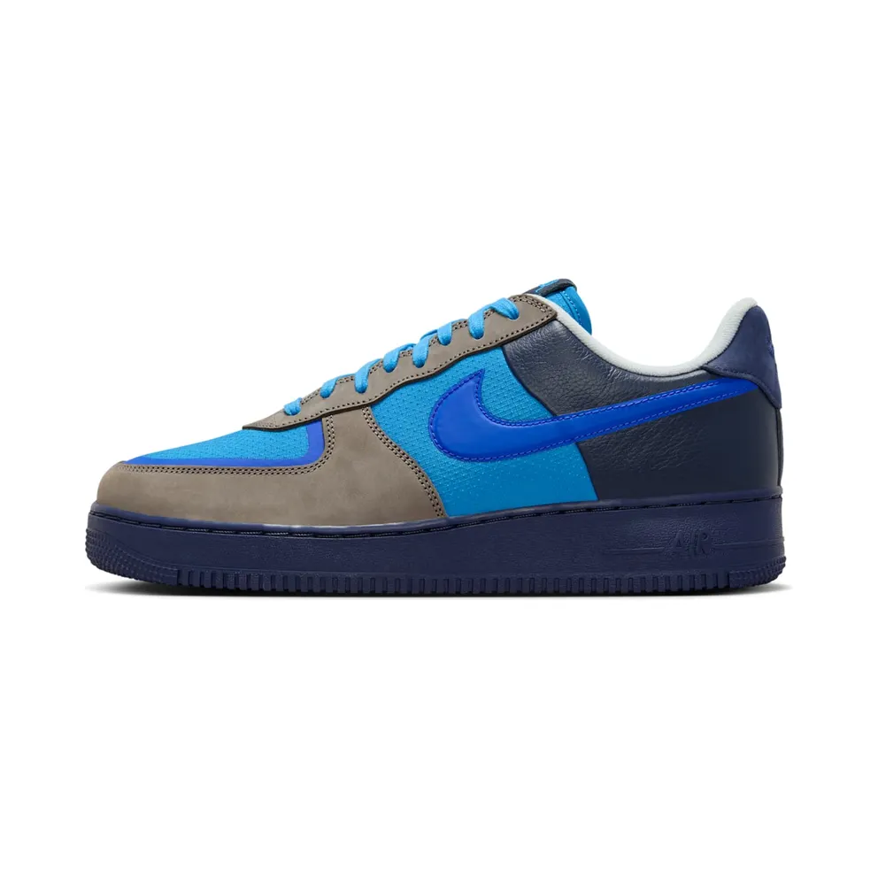 Nike x Stash Air Force 1 Low SP “Soft Grey and Harbor Blue” (varsity royal) – HF5516-001
