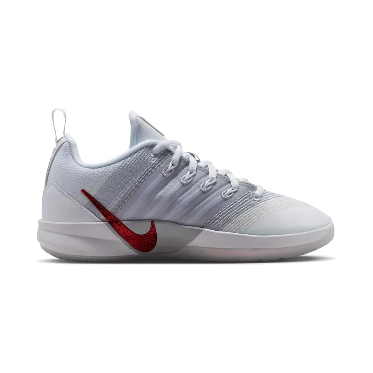 nike-sabrina-3 IQ7300-102