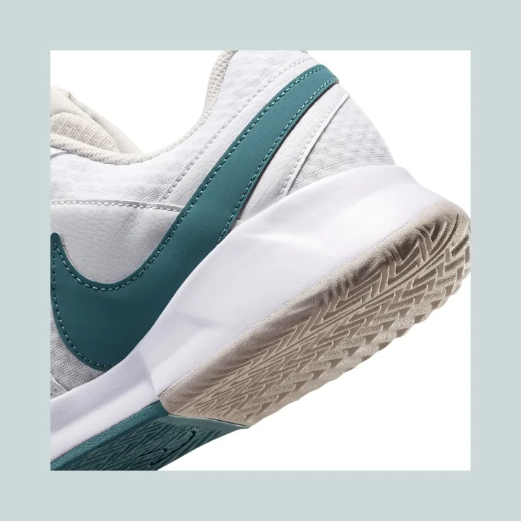 nikecourt-lite-4 FN0530-100