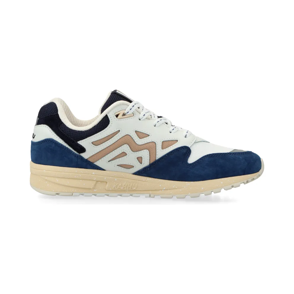 Karhu Legacy 96 (true navy / irish cream) – F806064