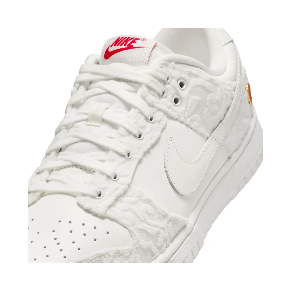 Nike Dunk Low Give Her Flowers (FZ3775-133)