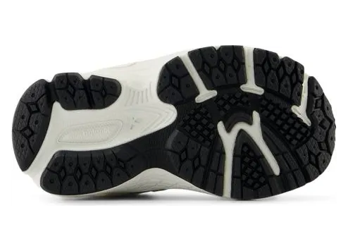 new-balance-2002r IC2002FA
