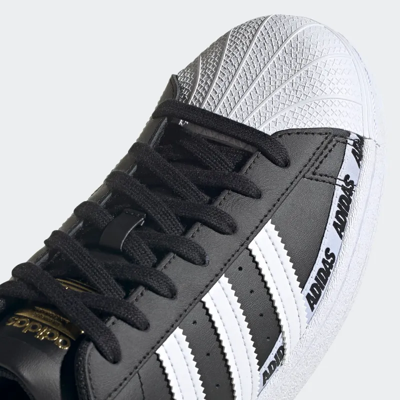 adidas Superstar Core Black / Cloud White / Gold Metallic (FX5559)