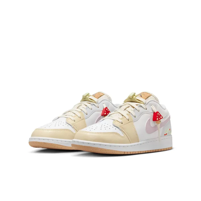 Air Jordan 1 Low White (IB8861-151)