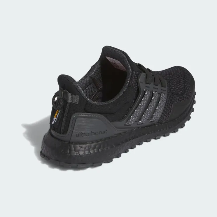 adidas-ultraboost ID1747
