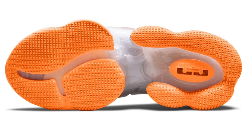 nike-lebron-19 DC9339-001