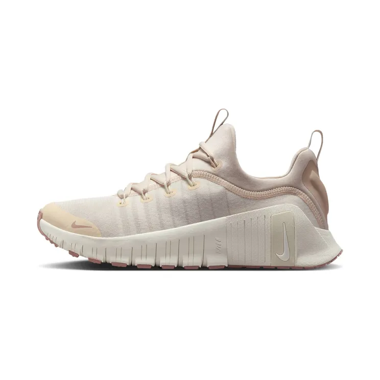 Nike Free Metcon 6 “Soft Pearl / Pearl White / Sail / Particle Pink” (FJ7126-011)