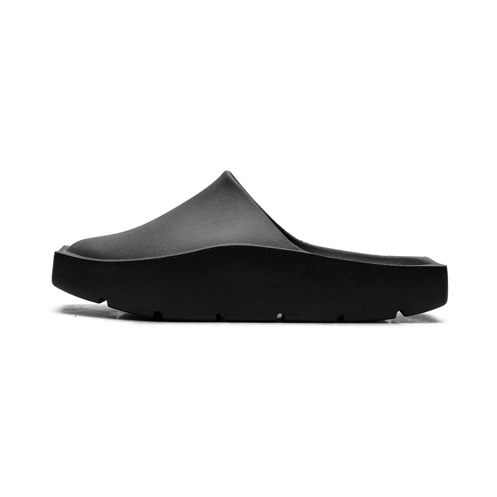 Jordan Hex Mule “Triple Black” (DX6405-001)