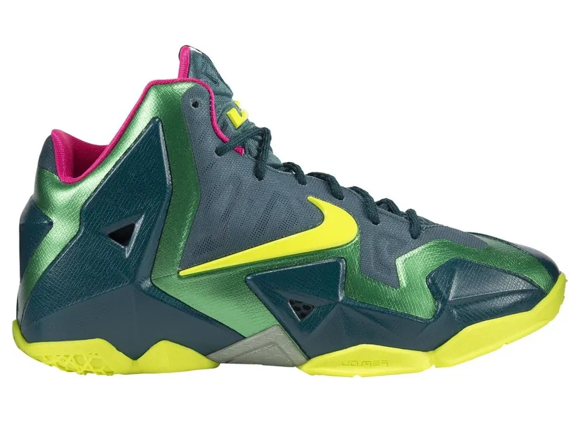 nike-lebron-11 621712-300