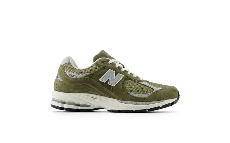 New Balance 2002R “Footlocker Exclusive” (M2002RFO)