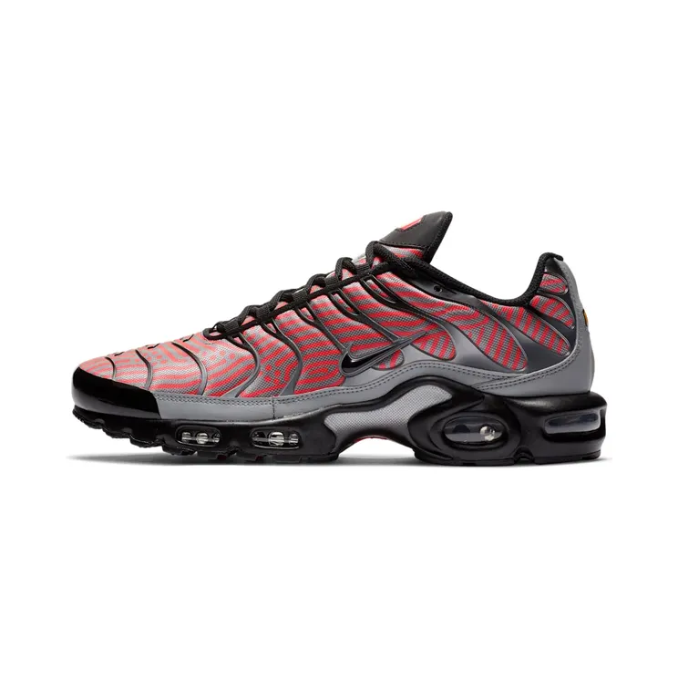 Nike Air Max Plus “Particle Grey / Laser Crimson / Metallic Bomber Grey / Black” (CW7575-001)