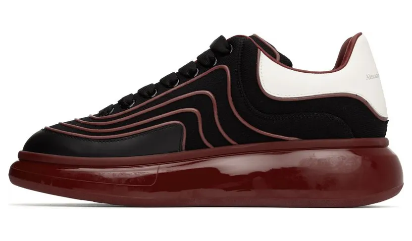 Alexander McQueen Black & Red Oversized 1550 BLK/WE.RED/WHI/ (712531W4U82) (3)