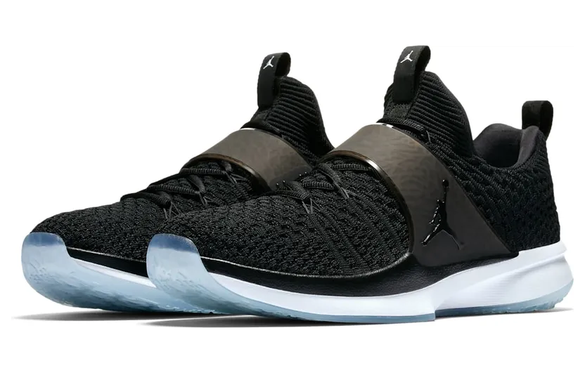 jordan-trainer 921210-010