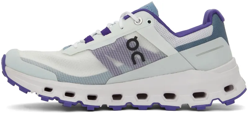 On White & Purple Cloudvista (64.99057)