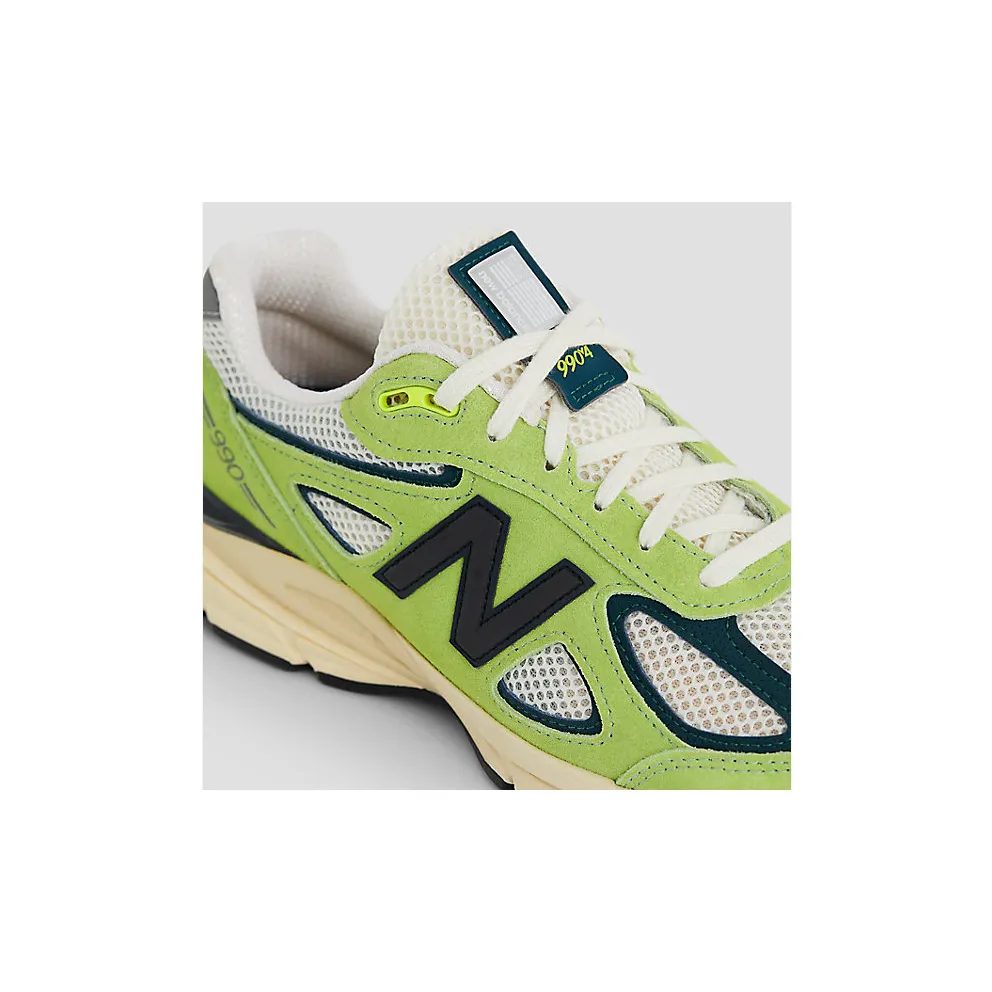 New Balance 990V4 “Teddy Santis” (U990NB4)