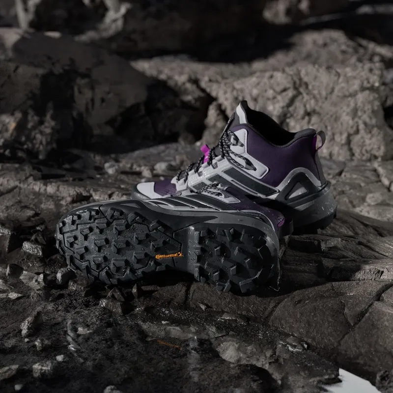 Adidas Terrex Skychaser Mid GORE-TEX Hiking Aurora Plum / Carbon / Purple Burst (JQ9928)