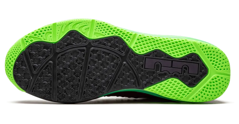 nike-lebron-10 579765-601