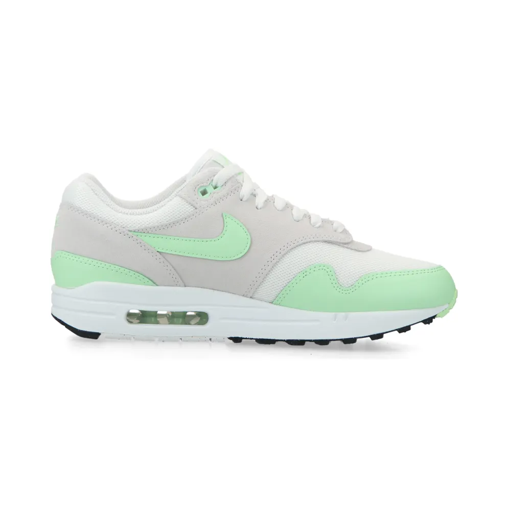 Nike Air Max 1 Essential (summit white / vapor green / photon dust) – FZ5808-107