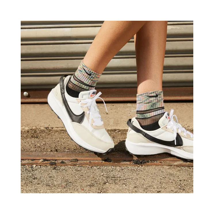 nike-waffle-debut DH9523-102