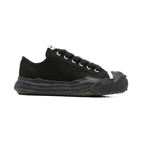 Maison Mihara Yasuhiro Hank “Black” (A05FW702096)