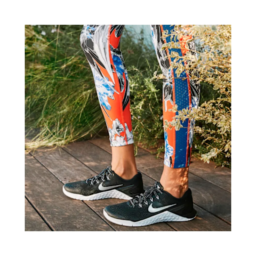Nike Metcon 4 Black Metallic Silver (924593-001)