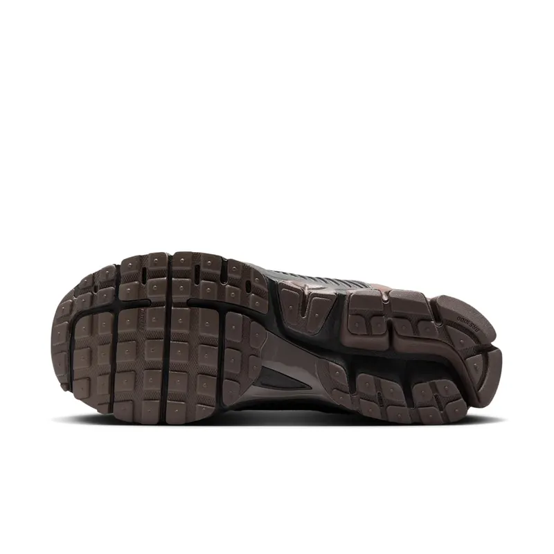 Nike Zoom Vomero 5 (Brown / Black) – HF5493-201