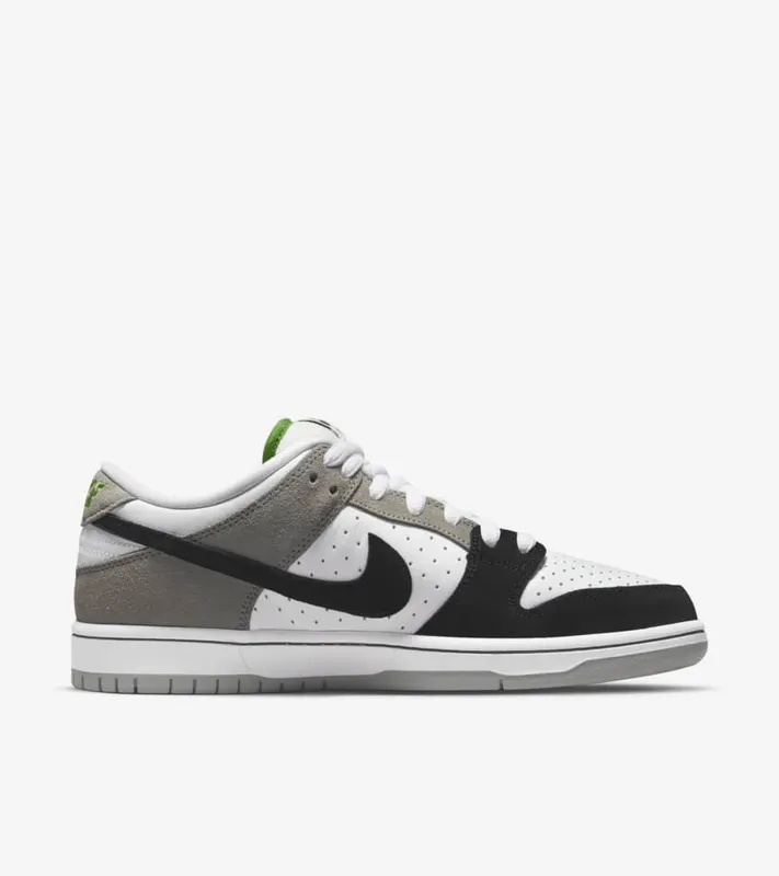 Nike SB Dunk Low Chlorophyll – “Medium Grey / White-chlorophyll-black” (BQ6817-011)