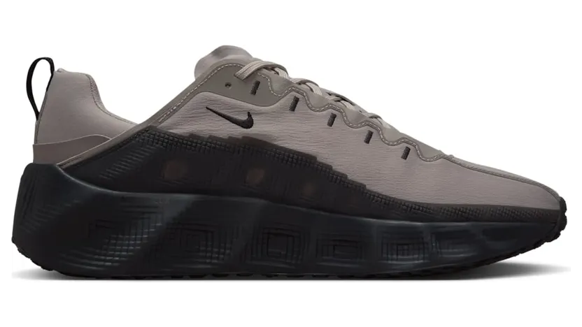 nike-ava-rover IM9327-001