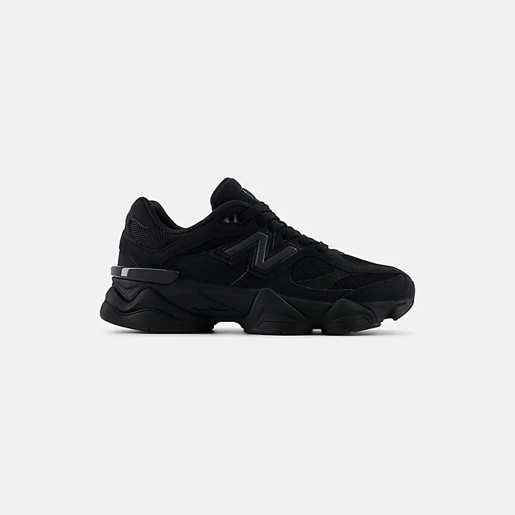New Balance 9060 GS “Triple Black” (GC9060BB)