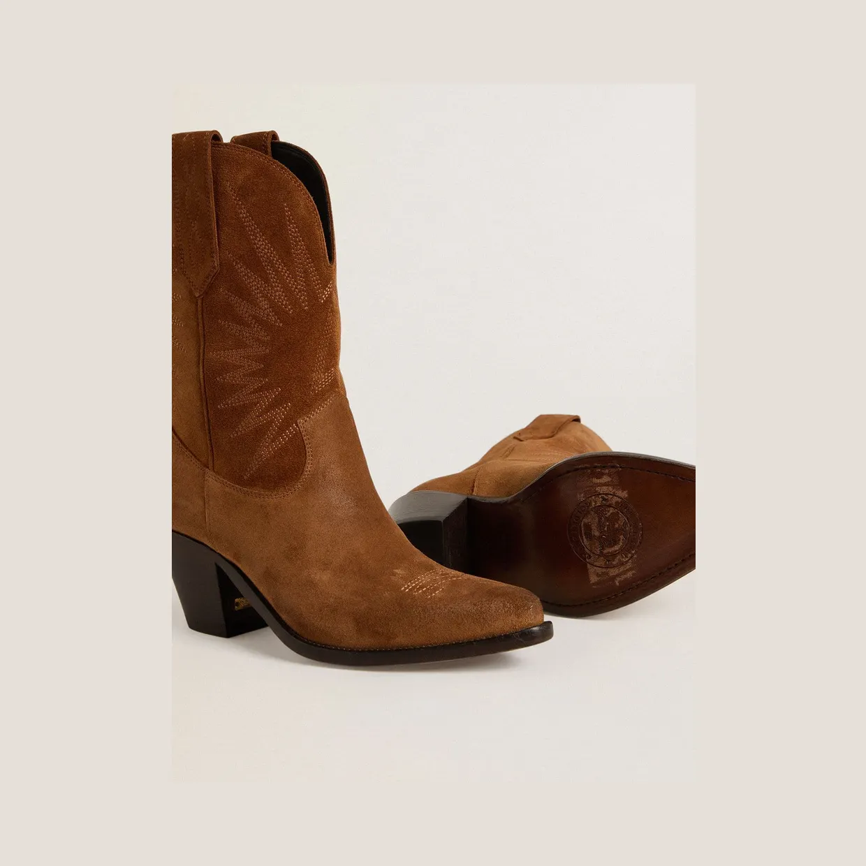 Golden Goose Low Wish Star Boots In Cognac Suede With Tone-On-Tone Embroidered Star (GWF00780.F007613.55150) (4)