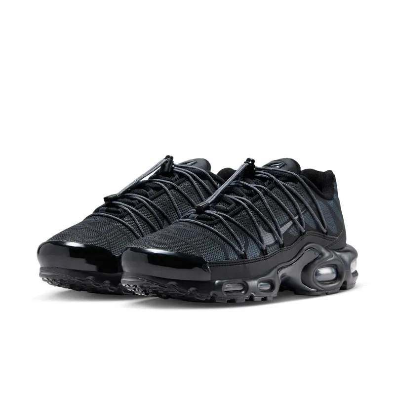 Nike Air Max Plus Utility Black Metallic Platinum (FZ2770-001)