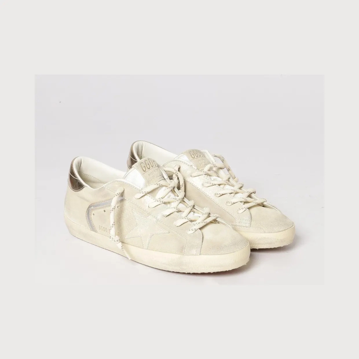 Golden goose Super-Star Used Suede Sneakers Beige (GWF00101F00809415647)