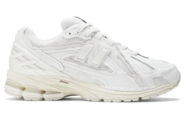 New Balance 1906R “Protection Pack” (M1906DE)