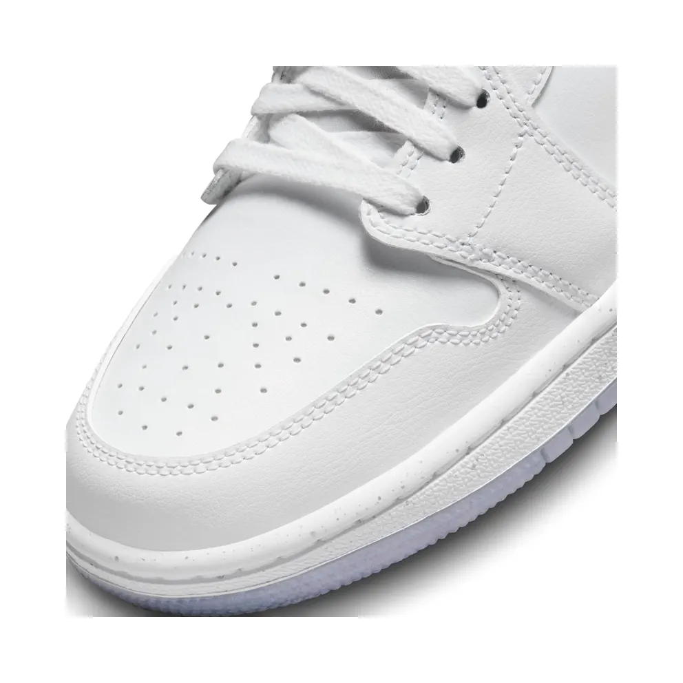 Jordan 1 Low SE Dare to Fly (FB1874-101)